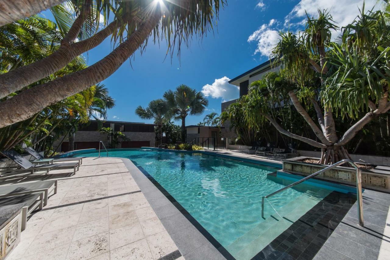 Executive On Whisper Bay - Cannonvale Airlie Beach Exterior photo