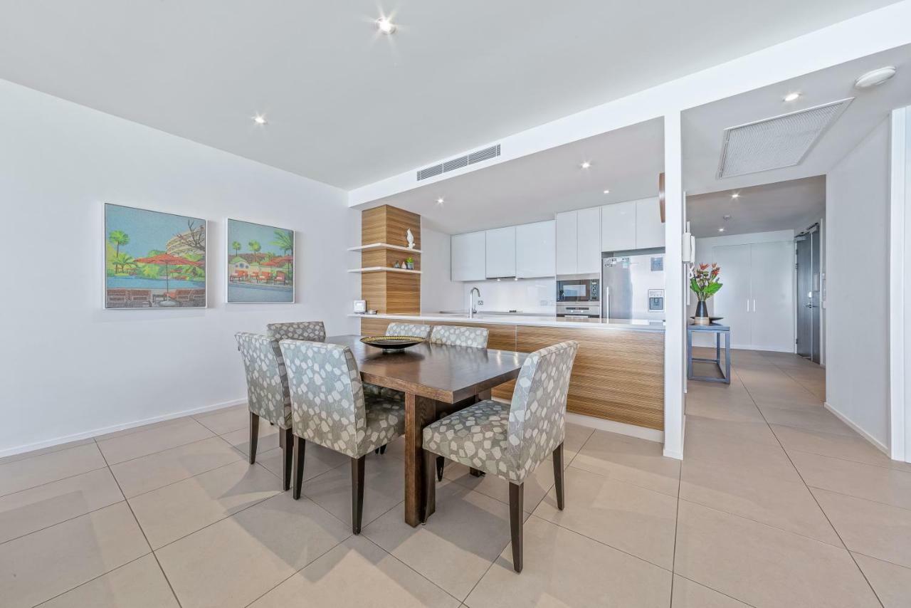 Executive On Whisper Bay - Cannonvale Airlie Beach Exterior photo